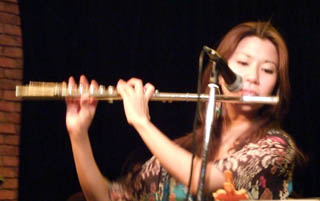 Flute石井幸枝.jpg